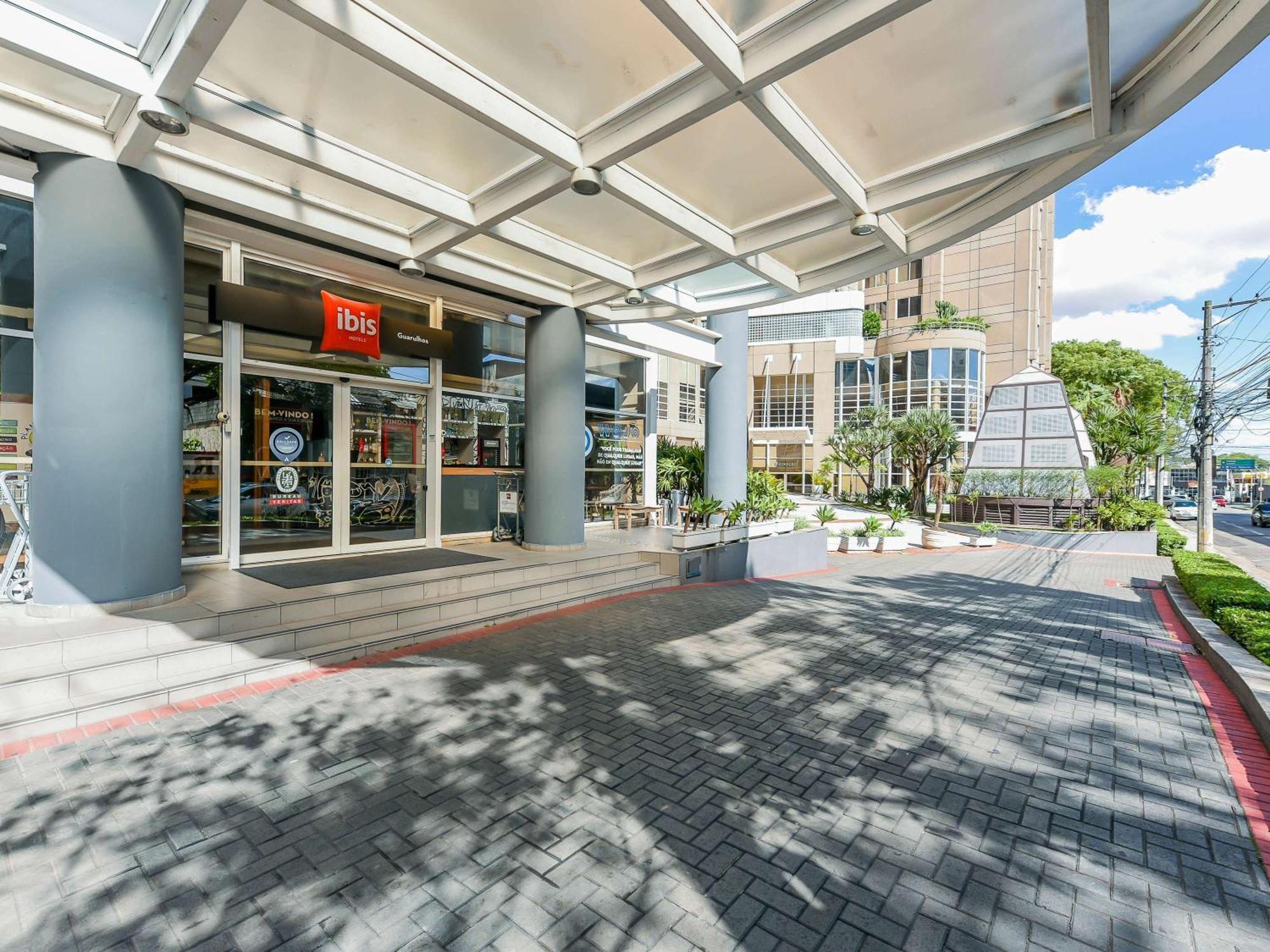 Готель Ibis Guarulhos Aeroporto Екстер'єр фото